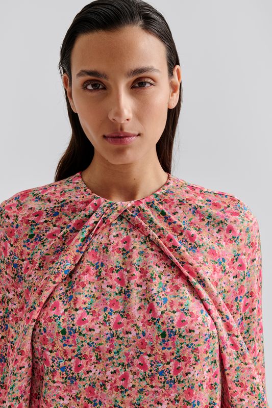 EVIE PLEATED NECKLINE BLOUSE Pink Ditsy
