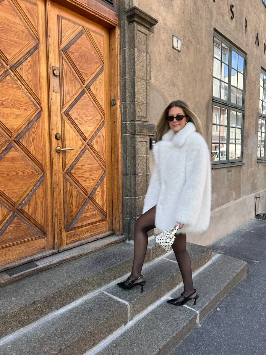 MAYA FAUX FUR White