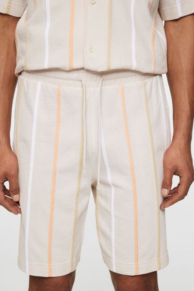 Bilde av SIMON STRIPE SHORTS