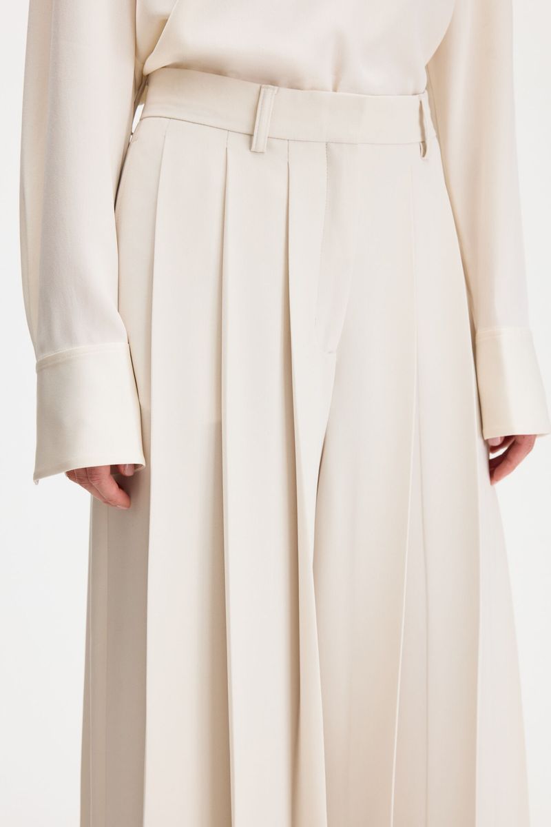 FULLY PLEATED TROUSERS Ivory