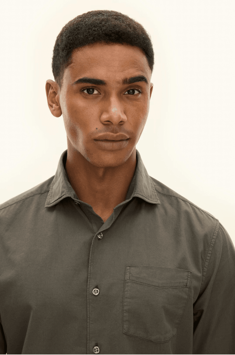 REGULAR FIT TWILLSKJORTE Tree Green