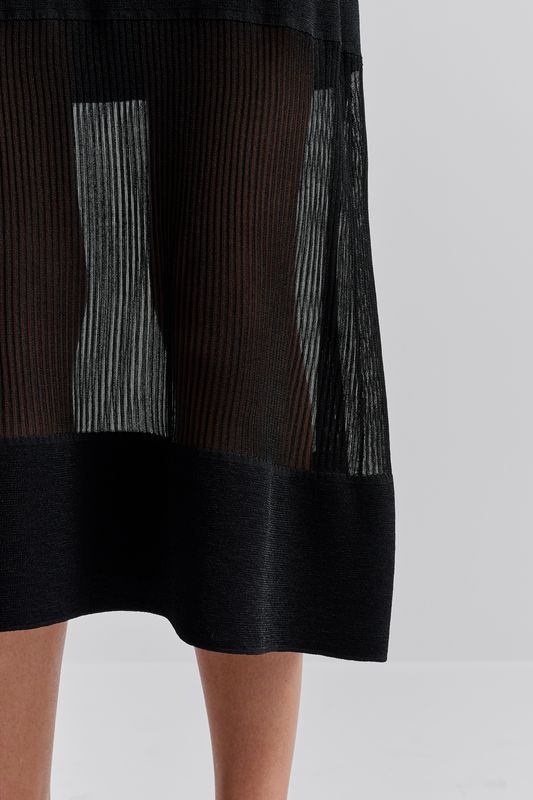 VIDE SHEER KNITTED SKIRT