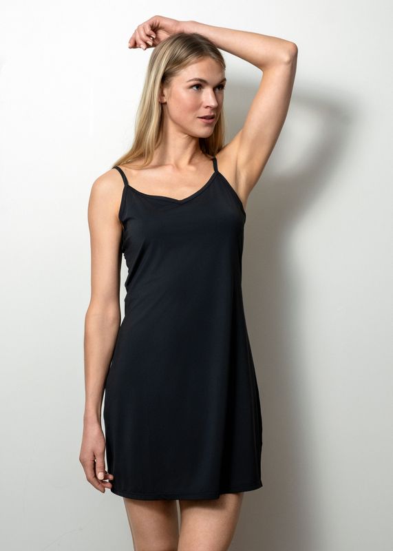 BASIC UNDER DRESS