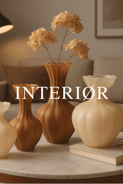 Keramiske vaser fra EDG i beige og brune toner på bord